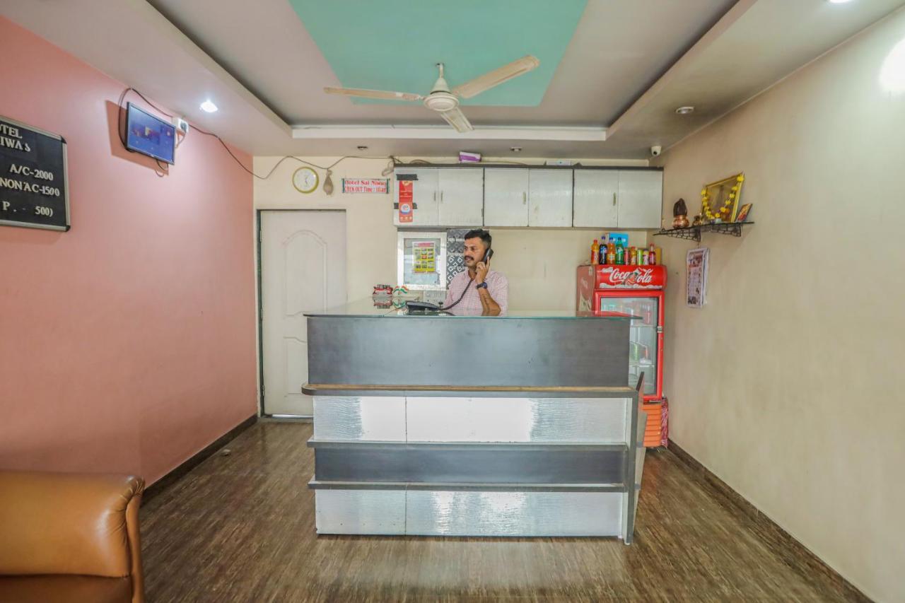 Hotel Sai Niwas Lonavala Exteriör bild